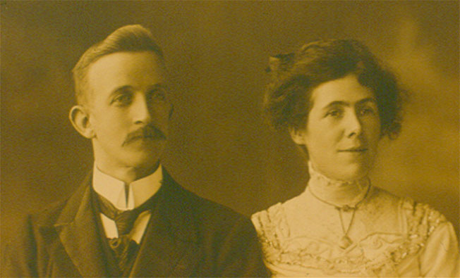 Percy William Holton (1877-1948) and Maggie Conway (1876-1966)