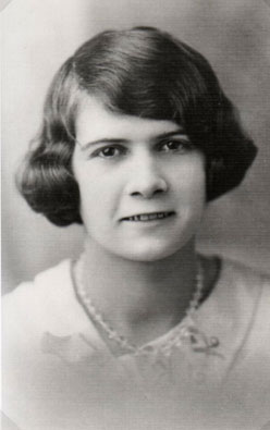 Rosa Elizabeth Hicks (1909-1976), married name Taylor